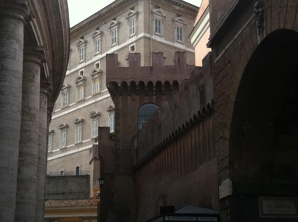 Una Notte Ai Musei Vaticani Apartment Rome Luaran gambar